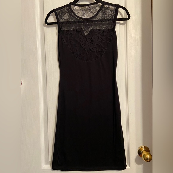 BNWOT Black Makiy dress with lace S - Picture 2 of 2